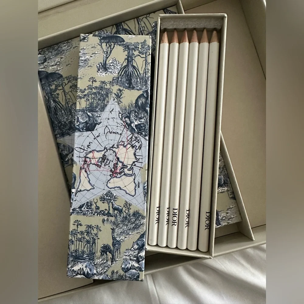 Dior‎ -  Set with pencil with notebook